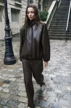 ZARA フェイクレザー　ハイネックジャケット