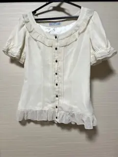 キスキス トップスのサムネイル