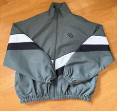 キッズ ウインドブレーカー 140