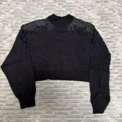 Snidel 黒のクロップドニットセーター