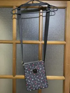 値下げ致しません！セシルマクビー　ショルダーバッグ