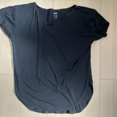 UNIQLO エアリズム　ブラック Vネック Tシャツ S ⭐︎プロフ必読