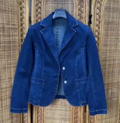 Item thumbnail for item 0b58a3da-98cb-42f7-96ec-f8dd1ad72238