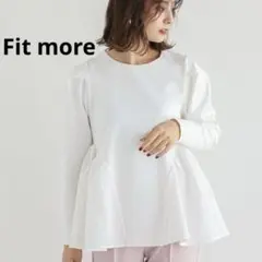極美品 Fit more ジャガード切り替えペプラムカットソー ホワイト Fのサムネイル