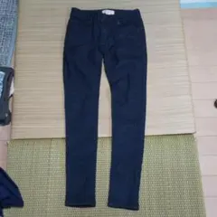 ダンスにスキニージーンズ　１２０ー１３０スリム