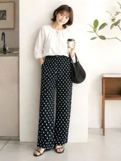 ★新品★大きいサイズ★ウエストオールゴム★ストレッチプリーツパンツ★4L★☺︎︎のサムネイル