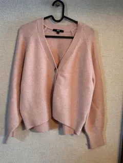 ピンク ボタン付きカーディガン 長袖