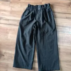 GU ブラックパンツサイズ 140