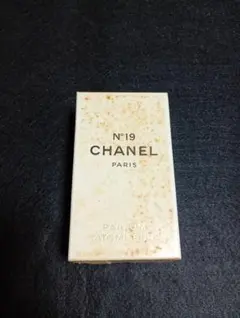 シャネル No.19 PARFUM 1/3 FL.OZ. 未開封品のサムネイル