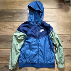 NIKE ジャケット　150-160