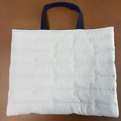 ハンドメイド　リボン刺繍がかわいいキルト生地のレッスンバック