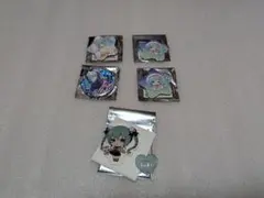初音ミク アクリルスタンド　缶バッジ