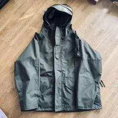 ecwcs マウンテンパーカー