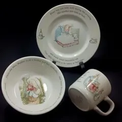 【新品未使用箱付き】WEDGWOOD ピーターラビット 食器3点セット