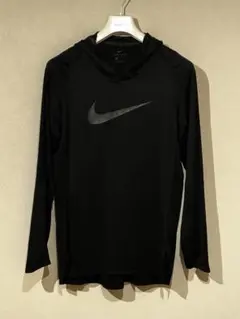 NIKE フード付き長袖Tシャツ 黒 スポーツウェア ラッシュガード