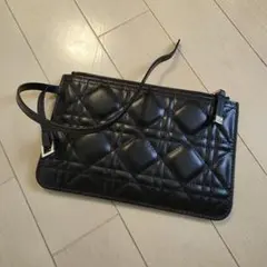 本革♡ブラック キルティング ポーチバッグ