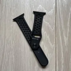 【Apple Watch 】NIKE ブラックシリコンバンド穴あきデザイン