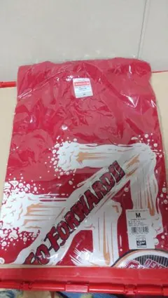 ★送料無料★2017 ビールかけTシャツ Mサイズ 新品未開封 限定品のサムネイル