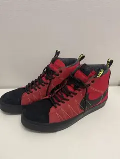 ナイキ ブレーザー ミッド オフホワイト オールハロウズ イブ