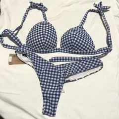 8月で販売終了！新品Calzedonia ギンガムチェック ビキニ⭐︎⭐︎のサムネイル