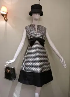 ヴィンテージワンピース　ストライプ　モノトーン