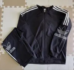 アディダス　adidas セットアップ