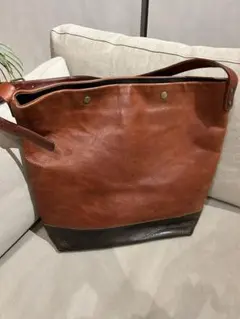 Steve mono レザーショルダーバッグ トゥモローランド