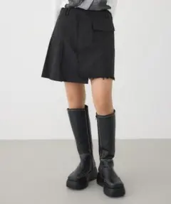 新品未使用 アシンメトリープリーツスカート ブラック RODEO CROWNS