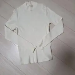 UNIQLOユニクロ リブハイネックT（長袖）オフホワイト　Lサイズ