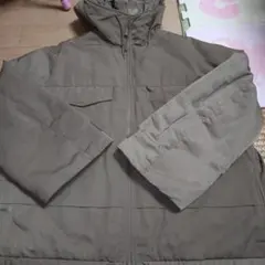 UNIQLO× ホワイトマウンテニアリング ダウン