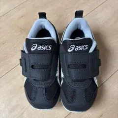 16cm アシックス　asics スニーカー　黒　ブラック