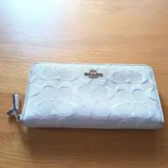 COACH 長財布 ラウンドファスナー ホワイトのサムネイル