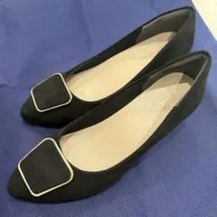 【極美品】ChiffonFit ブラック パンプスのサムネイル