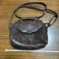 ブラウン ショルダーバッグ フラップ付き