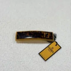 FENDI べっ甲　ロゴ　バレッタ　タグ付き