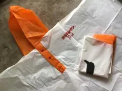 からあげくん　鶏の顔デザイン カッパ・ポンチョ