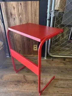 IKEA ブルクスヴァーラ サイドテーブル 廃盤カラー 赤