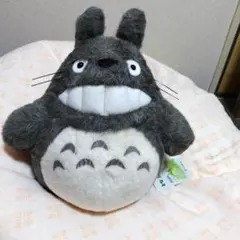 【新品タグ付き美品】となりのトトロ　ぬいぐるみ　L 　森からの贈り物　サンアロー 新品タグ付き美品】となりのトトロ ぬいぐるみ L 森からの贈り物