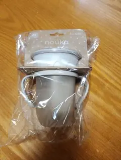 【新品未使用】noüka 360カップ ベビーマグ ソフトサンドのサムネイル