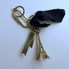 美品 GIVENCHY エッフェル塔 キーリング - メルカリ