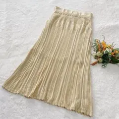 美品✨【ジーユー】GU レーシーベルテッドニットスカートZ ベージュ M ●