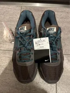 28cm NIKE ZOOM VOMERO 5 PRM 新品　ボメロ　NIKEのサムネイル