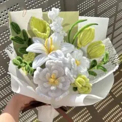 モールフラワー チャイラテshop 枯れないお花 ホワイトグリーン　緑　韓国花束