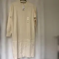 UNIQLO オフホワイト スフレヤーン ニットワンピース S
