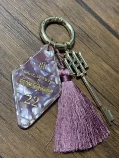 【Herlipto】House of Herme 限定 キーホルダーのサムネイル
