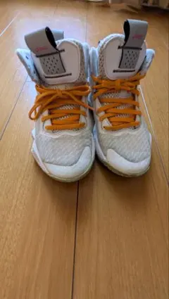 ASICS NOVA SURGE バスケットボールシューズのサムネイル