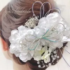 〜 ホワイト和装花髪飾り〜結婚式　成人式　入学式　振袖　袴　水引　白無垢　着物