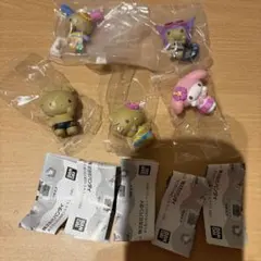 日焼け　キティ　みんなでバカンスフィギュア 全5種類　ガチャ　①