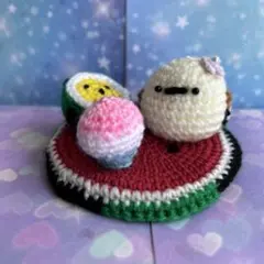 あみぐるみ シマエナガ スイカリバーシブルセット ハンドメイド 置物 インテリアのサムネイル