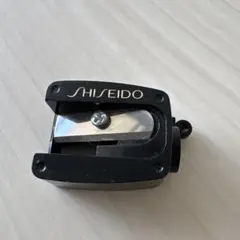 SHISEIDO メイクアップペンシルシャープナーのサムネイル